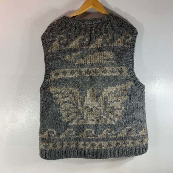 Vintage 79s cowichan  hand made 100% hand made wool cardigan - Picture 6 of 14